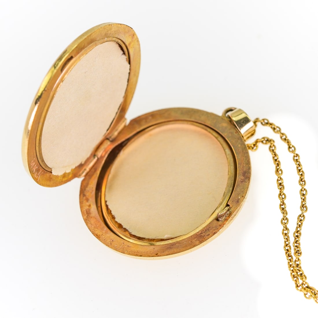 14k Locket & Chain - 3