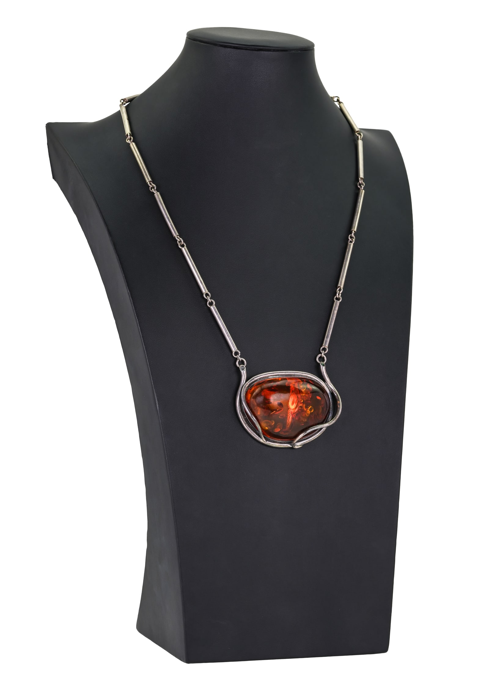 Sterling & Amber Necklace (1 of 2)