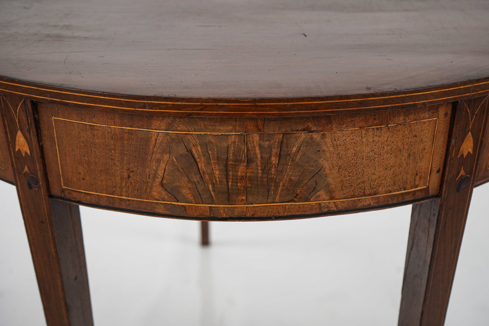 19th c Mid-Atlantic Hepplewhte Card Table - 3