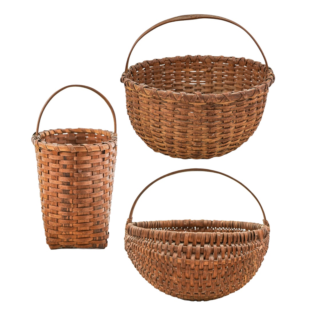 New England Wood splint Baskets: New England wood splint baskets (3 pcs), including a classic "buttocks" basket, as well as a sturdy double wrapped round market basket, etc, lengths/ diameters 12" to 14", some with minor damage