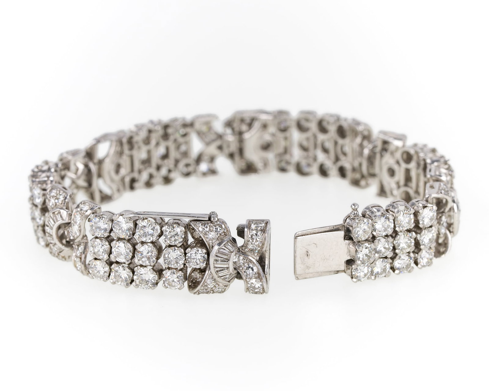 Edwardian 17 + Carat Dodd & Son London Platinum & Diamond Bracelet - 4