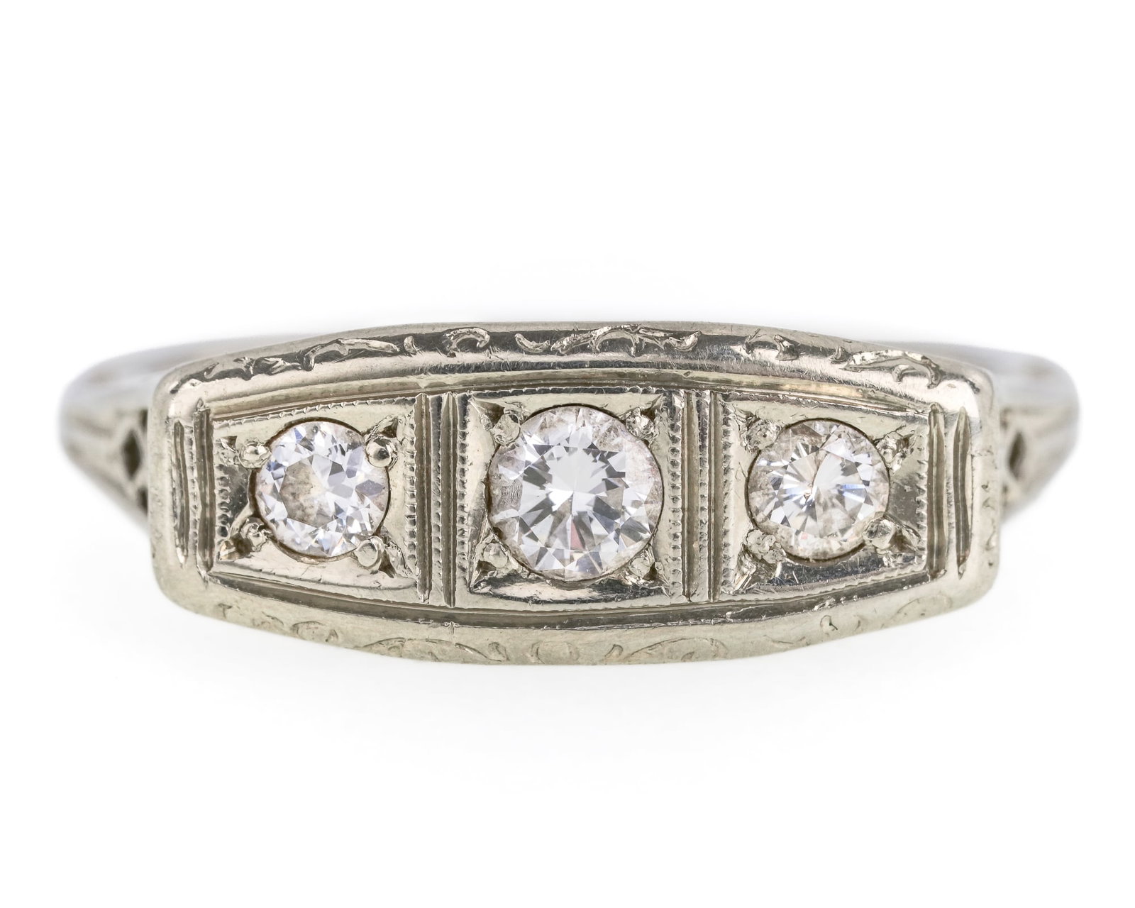 Art Deco 18k 3 Stone Diamond Ring - 3