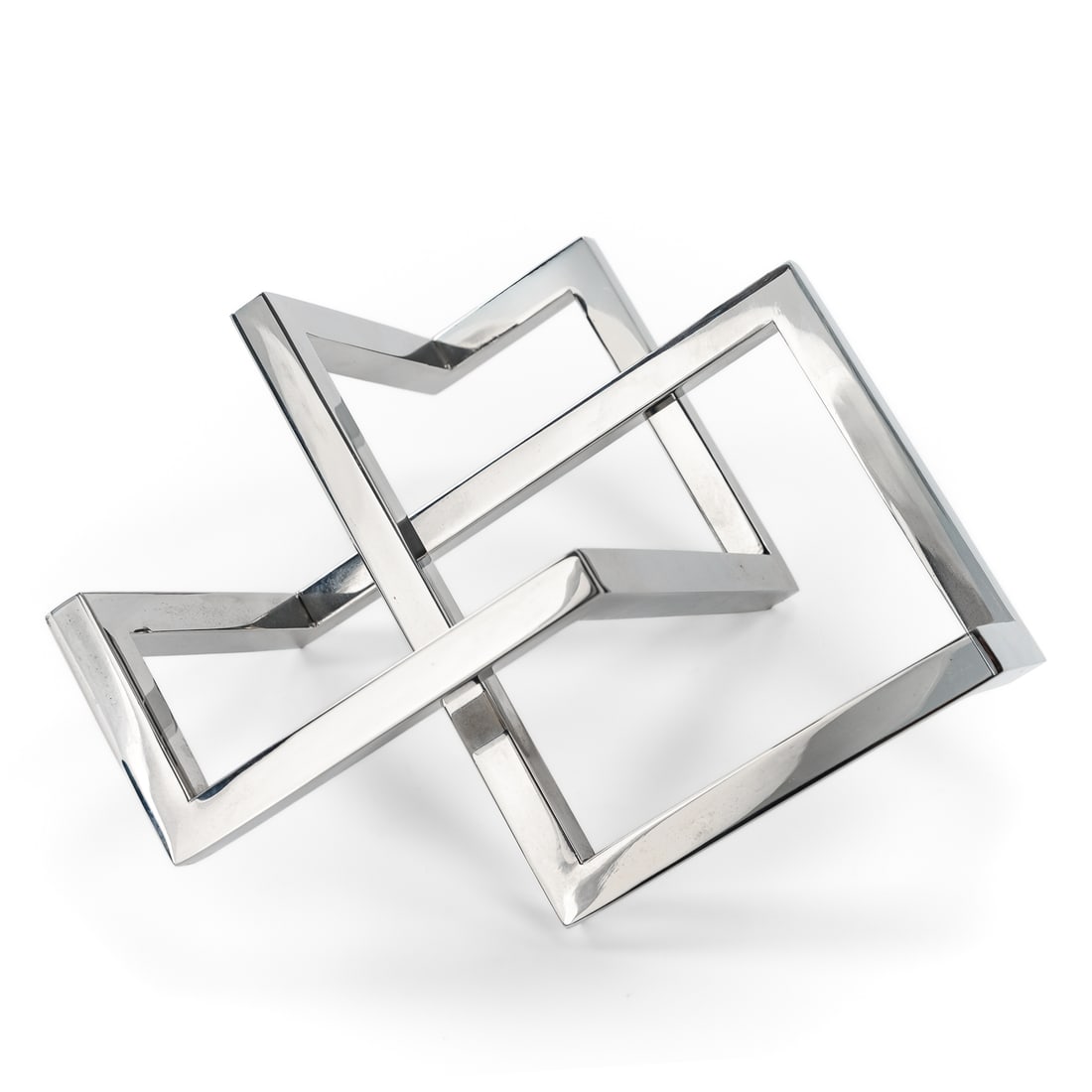 High Mirror Stainless Steel Illusion Sculpture: High mirror stainless steel illusion sculpture, unsigned, 7" x 7" x 7" cube form