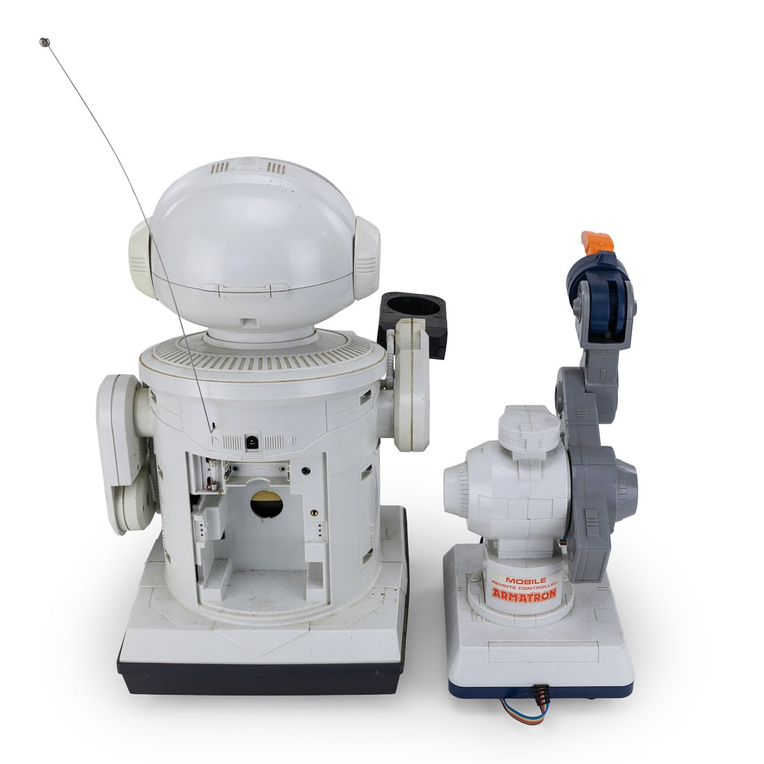 radio Shack Robie Sr. Robot, Armatron - 5