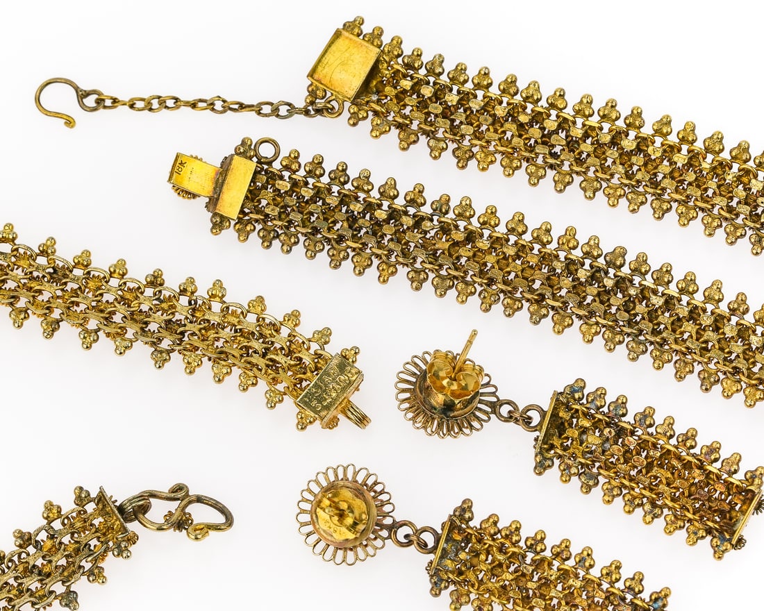 Ca. 1900 Gold Bead Edge Set - 6