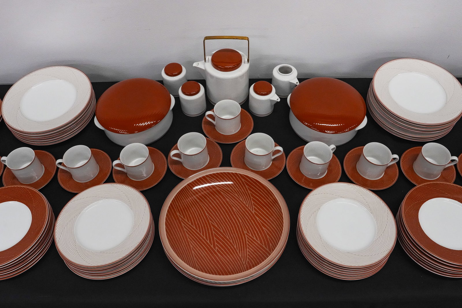 93 pc Dansk Tapestries China Set - 3