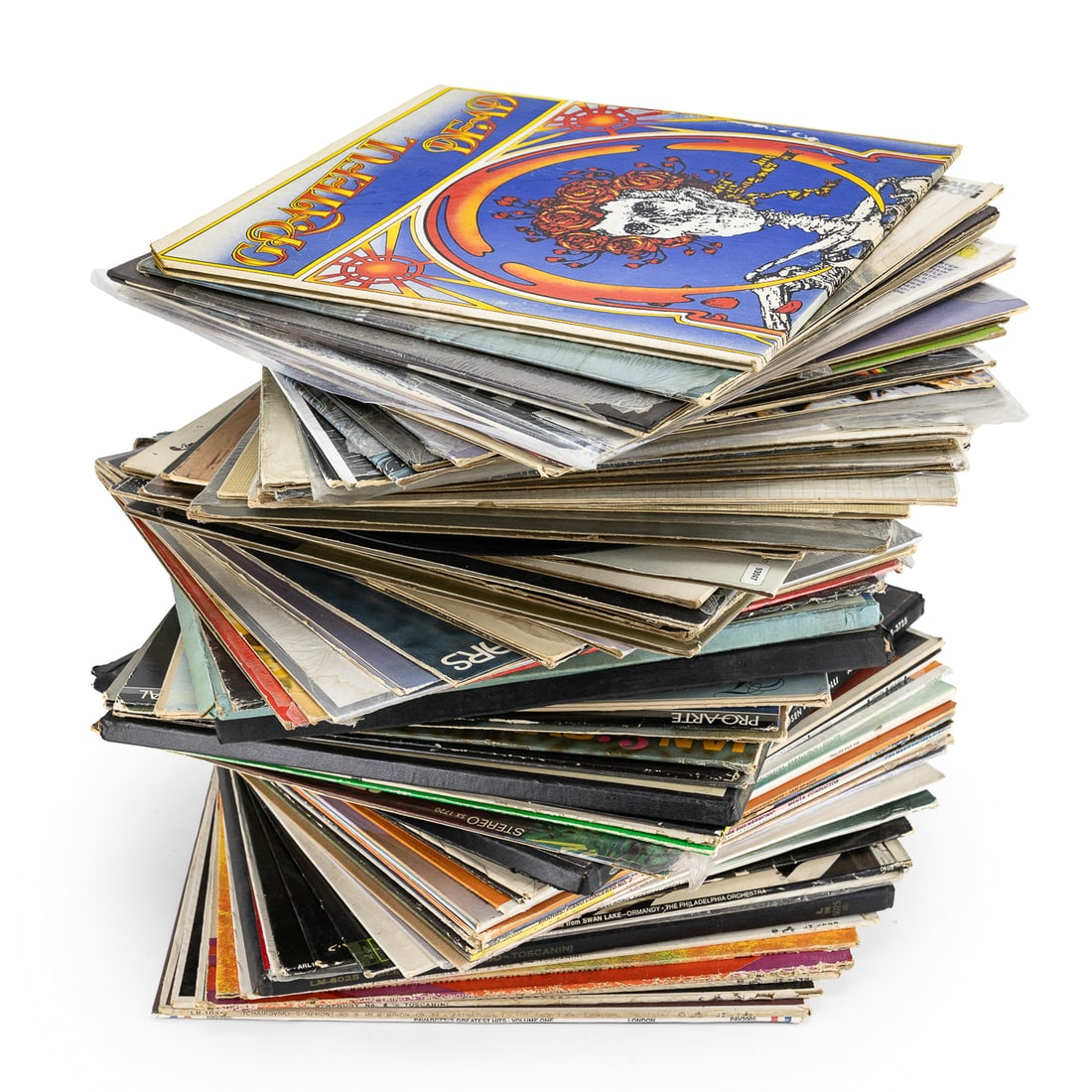 Box of 33 RPM LPS- Rock, Pop, AM Gold Etc-: Box of 33 RPM Records (approx 70 with 5 classical box sets)- Grateful Dead, Paul Simon(solo and with Garfunkel), Carly Simon, Crosby Stills Nash and Young, Johnny Cash, Barbra Streisand/Kris