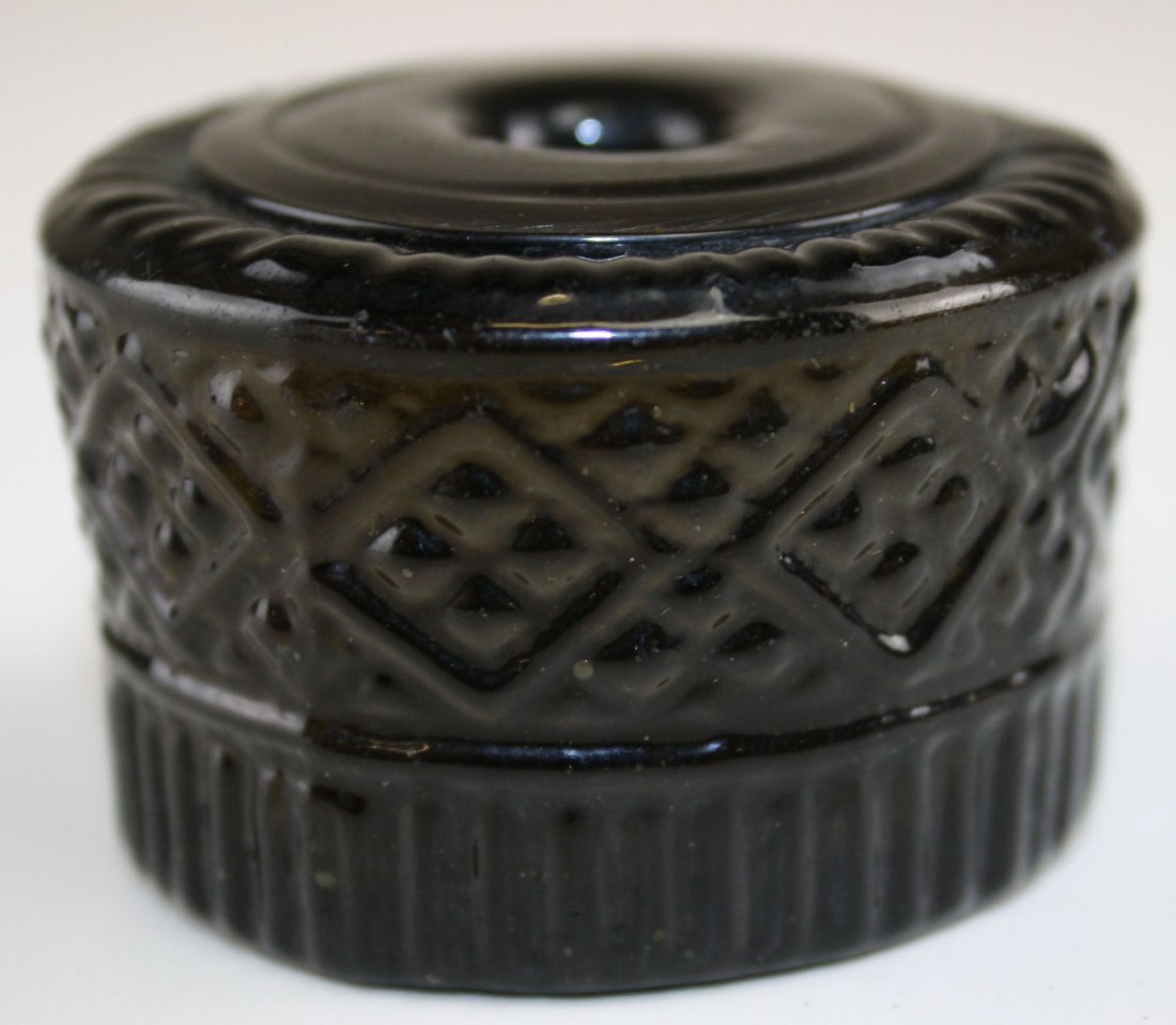 Keene, NH green blown 3 mold inkwell dia 2”: Keene, NH green blown 3 mold inkwell dia 2”