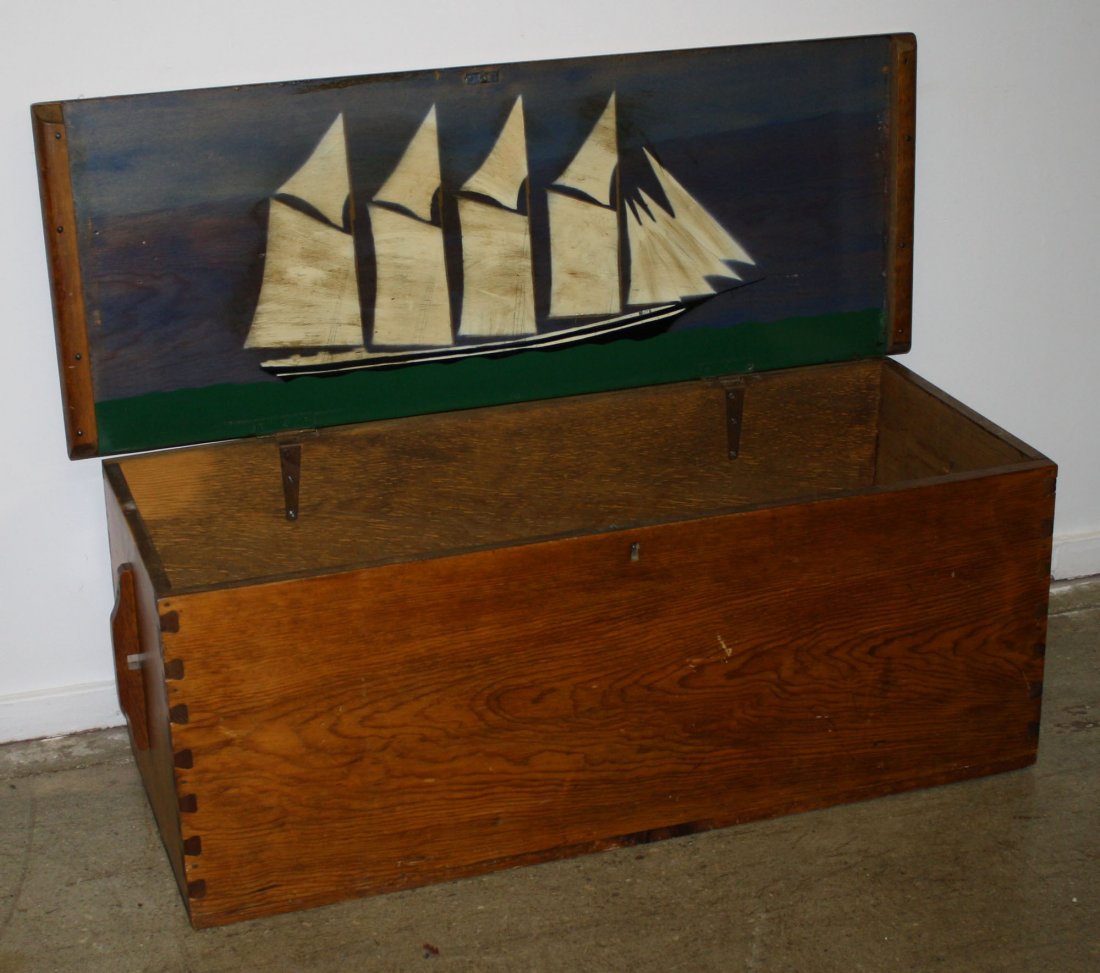 Pine blanket box. 45".: Pine blanket box. 45".