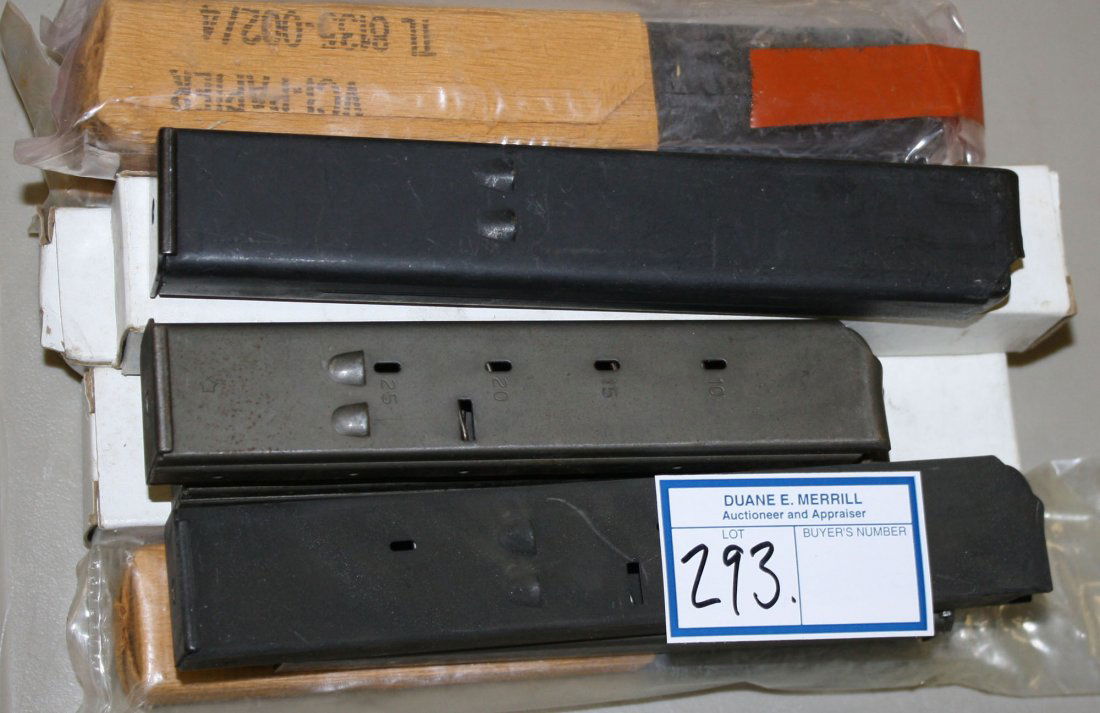 12 Uzi magazines various capacities: 12 Uzi magazines various capacities