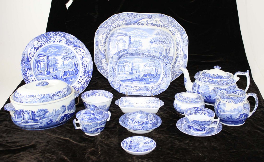 95 pc. Spode “Italian” blue transfer dec dinner svc for: 95 pc. Spode “Italian” blue transfer dec dinner svc for 12 with asst'd serving pcs;