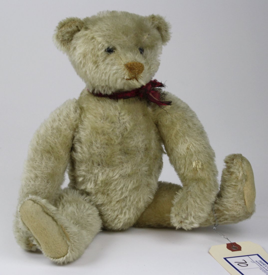 early Steiff humpback pointed nose long bent arm teddy (1 of 6)
