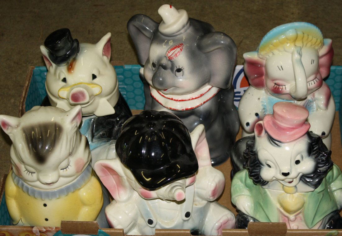 USA and American Bisque cat,  elephant, and pig (1 of 1)