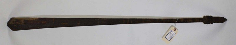 19th c fine & early Oceanic/ Australian aboriginal: 19th c fine & early Oceanic/ Australian aboriginal carved war club w/ spear tip carved base & paddle form blade- inscribed Kalkadoon New South Wales (site of the Australian Queensland Frontier Wars in