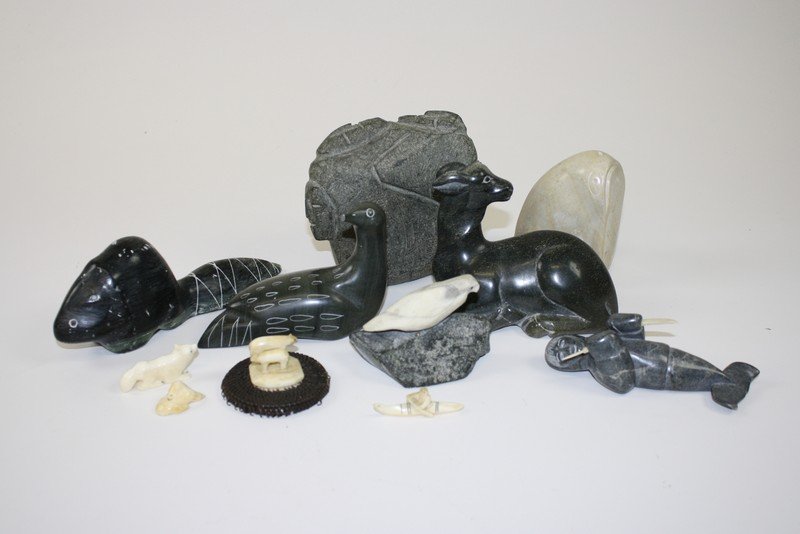 11 Inuit carvings- soapstone & walrus ivory: 11 Inuit carvings- soapstone & walrus ivory
