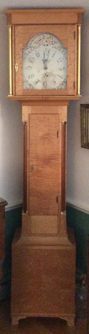 Grandfather clock, flat-top, Hepplewhite style curly (1 of 2)