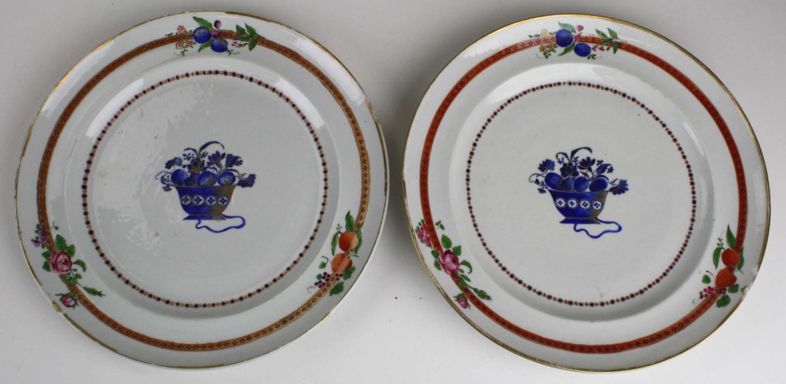 pr of 18th c Chinese export dinner plates- descending (1 of 4)