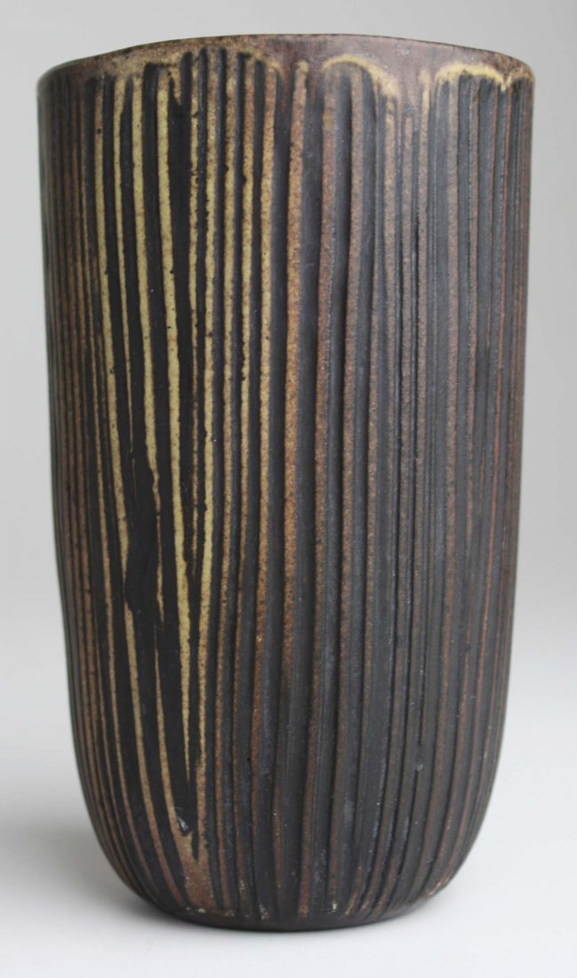 Nancy Wickham Boyd (b 1923) studio pottery vase, ht: Nancy Wickham Boyd (b 1923) studio pottery vase, ht 5.5”