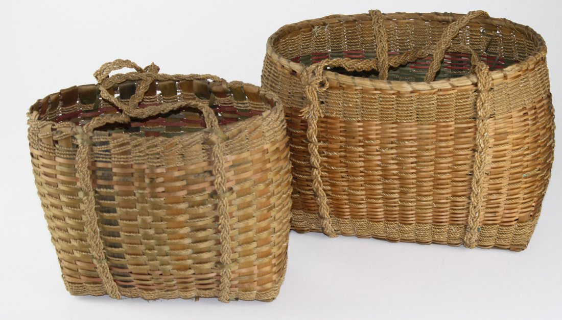 2 Nearly 20th c NE Woodlands handbag baskets, ht 9.5”2: 2 Nearly 20th c NE Woodlands handbag baskets, ht 9.5”2 Nearly 20th c NE Woodlands handbag baskets, ht 9.5”2 Nearly 20th c NE Woodlands handbag baskets, ht 9.5”2 Nearly 20th c NE Woodlands handba