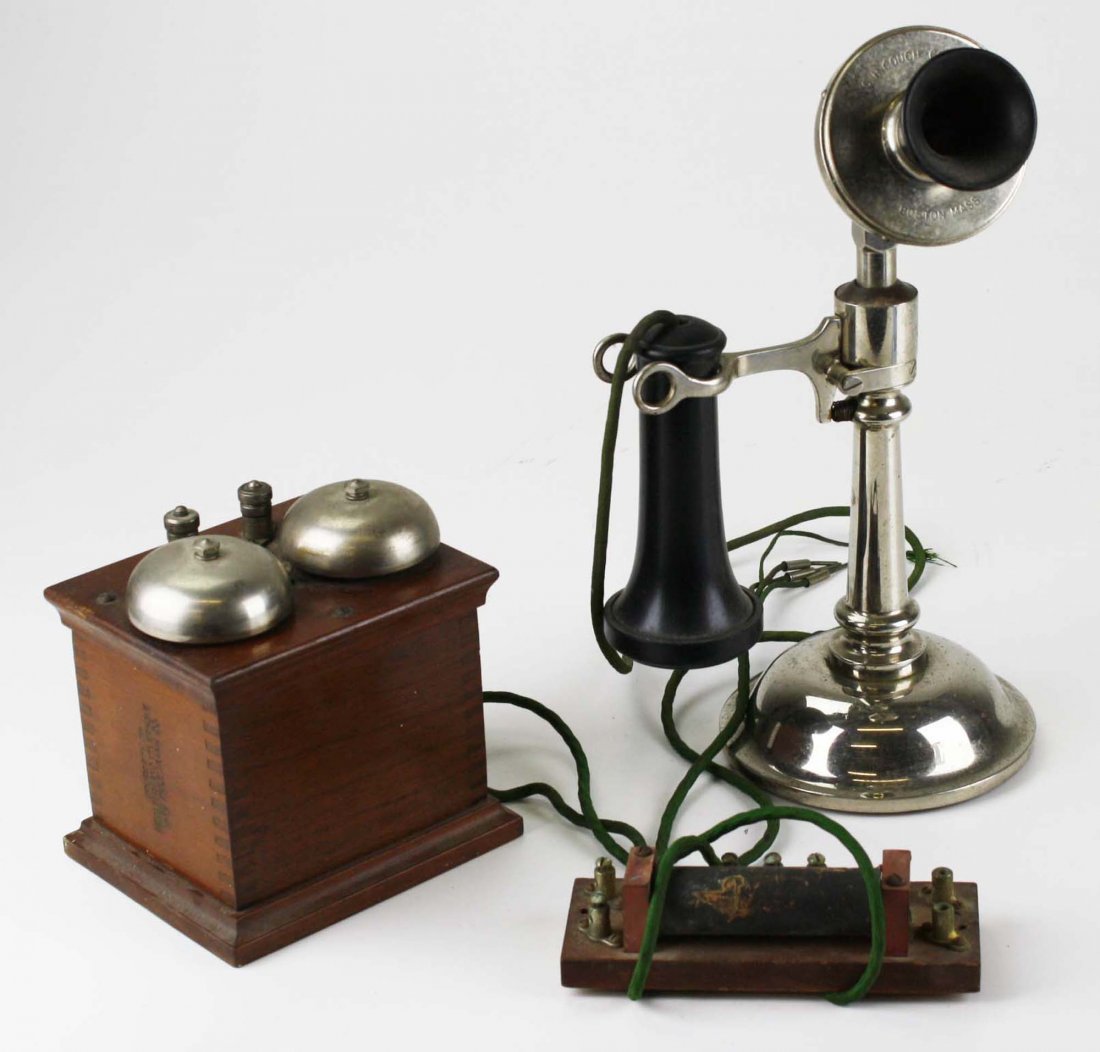 S. H. Couch Company Boston, MA tapered shaft desk stand (1 of 1)