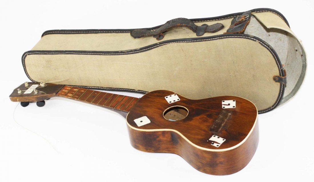 Circa 1930 P'mico 7-11 Soprano Ukulele in as found (1 of 6)