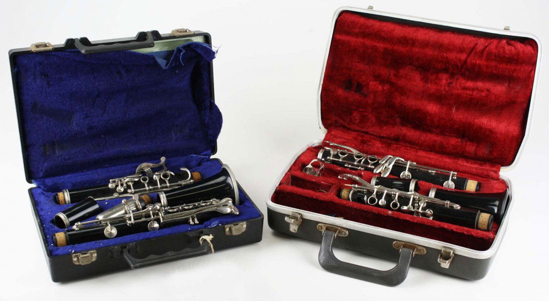 Selmer and Evette student model clarinet (1 of 4)
