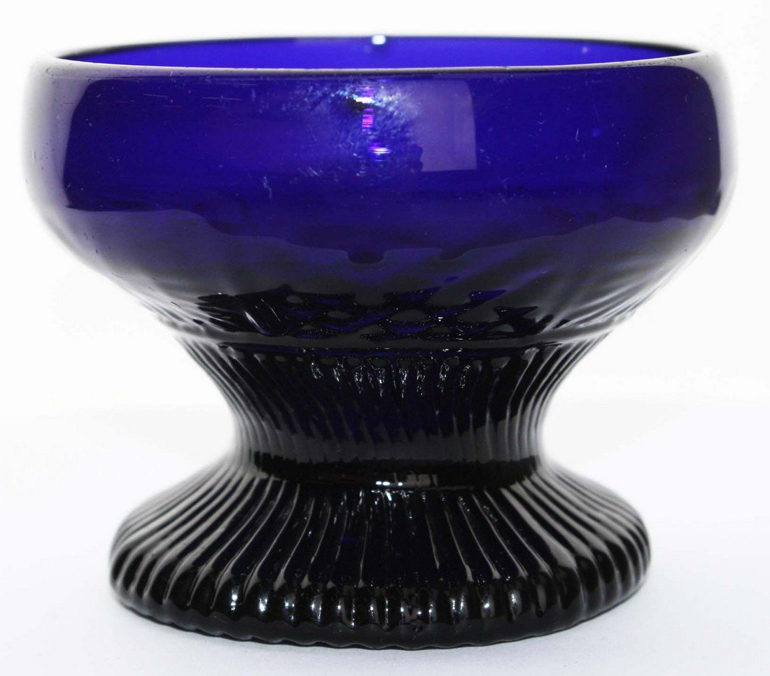 19th c blown three mold geometric salt, GIII-3, rayed (1 of 4)