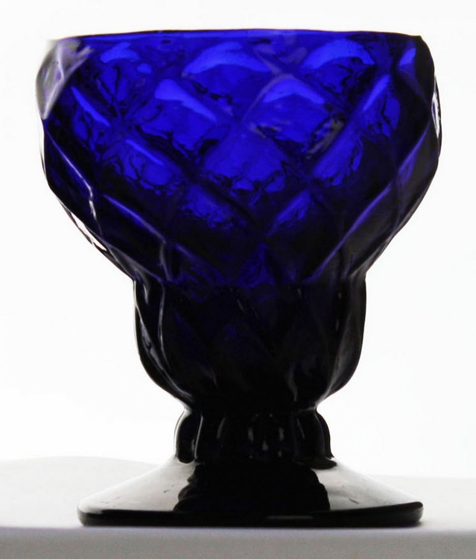 Late 18th c pattern molded Stiegel type expanded (1 of 7)