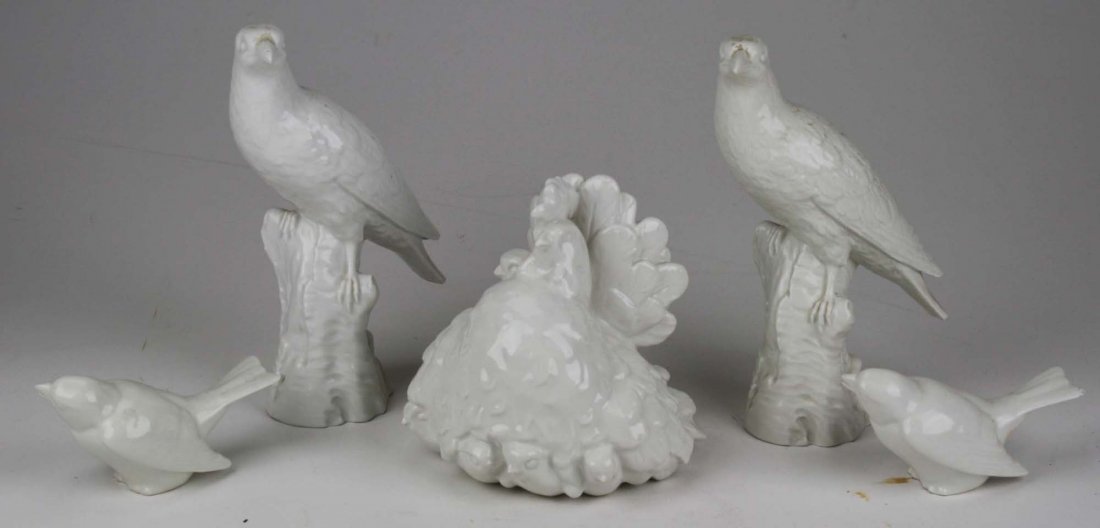 group of 5 KPM blue scepter mark Blanc de Chine white (1 of 2)