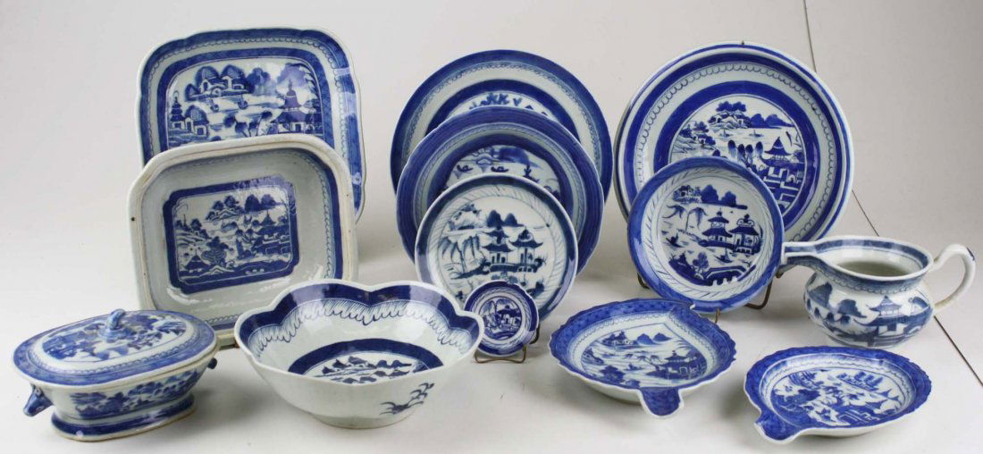 19th c Canton china, 35 pcs, mostly damaged (1 of 3)