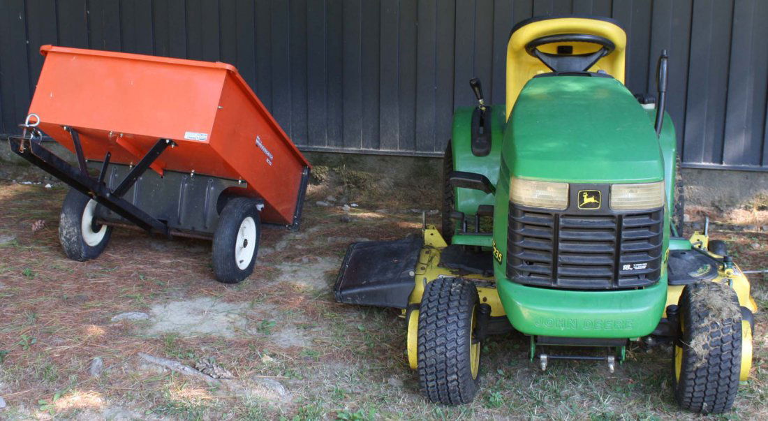 John Deere GT 235 riding lawn mower with Husqvarna (1 of 4)