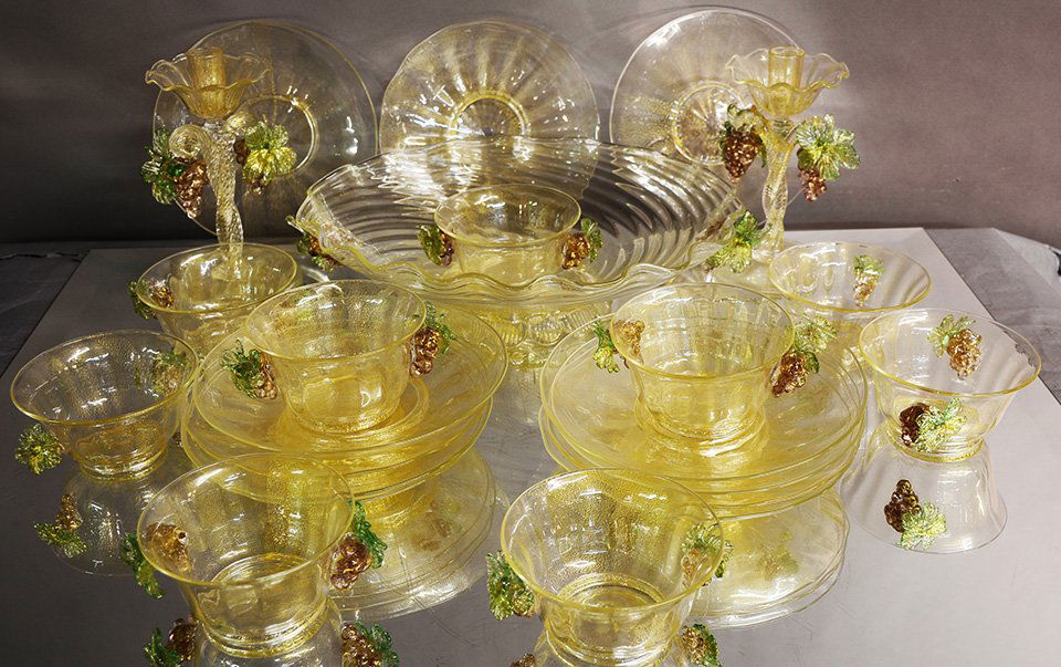 23 Piece Murano Art Glass Berry Bowl Desert Set (1 of 2)