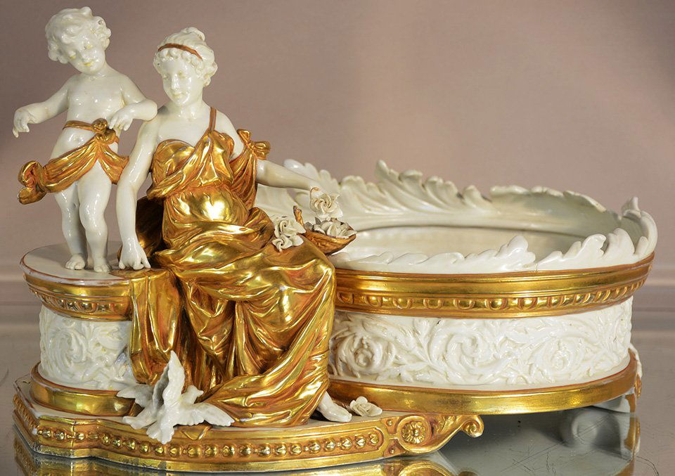 Capodimonte Porcelain Bowl (1 of 2)