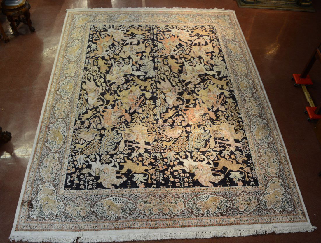 Qum Hunting Rug Room Size (1 of 4)