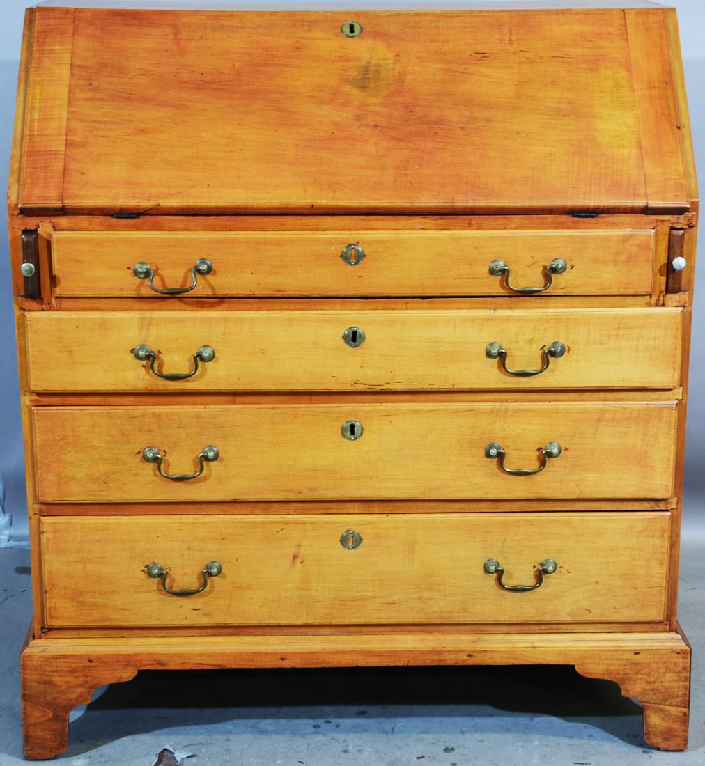 American Quessn Anne Slant Lid Desk (1 of 4)