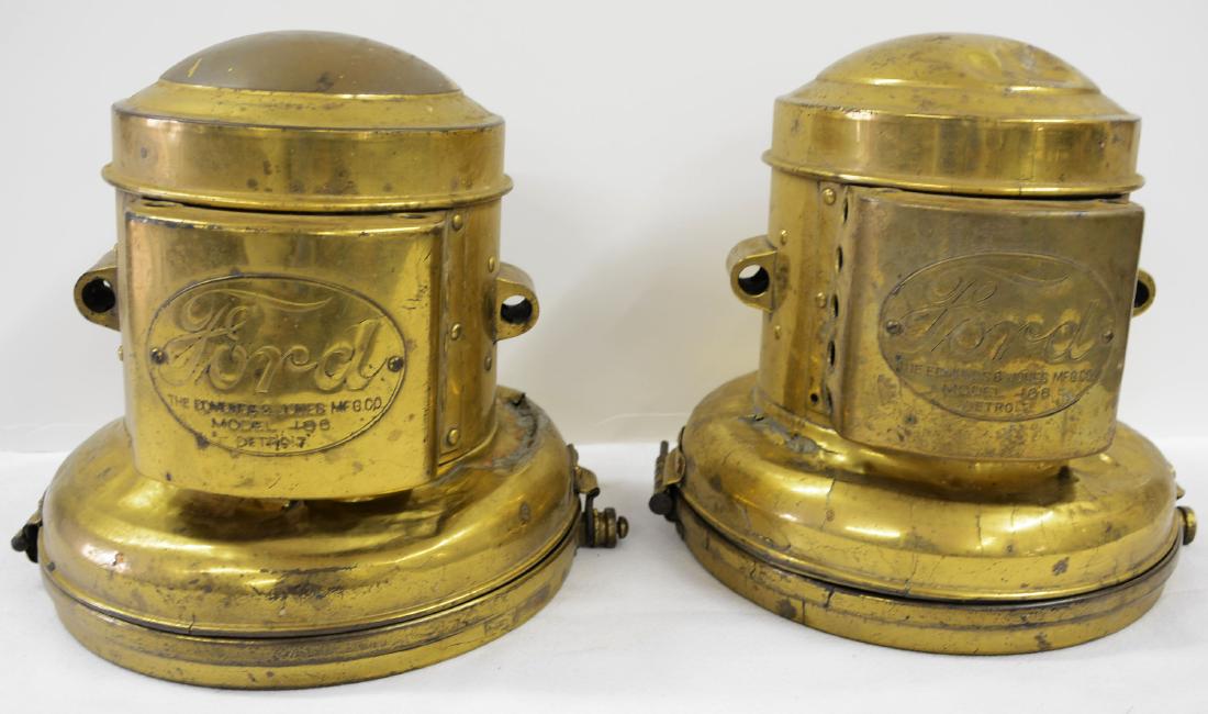 Pair of Ford Model 66 Brass Headlights (1 of 3)