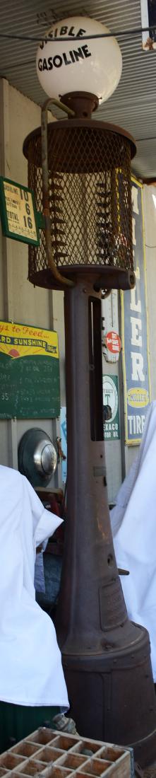 Fry Visible Gasoline Pump (1 of 4)
