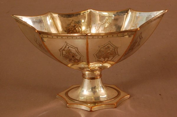 English Old Sheffield Plated, Paneled and scallope: English Old Sheffield Plated, Paneled and scalloped sauce boat. Mark of Matthew Boulton. 4 1/2" T x 8" ca. 1800
