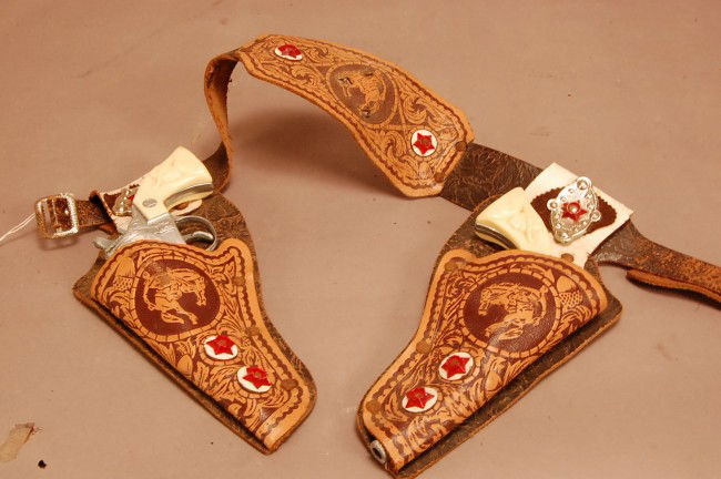 Kit Carson Cap Guns & Holsters Ca. 1950: Kit Carson Cap Guns & Holsters Ca. 1950