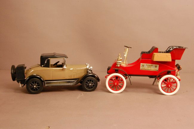 2 model Cars Early Ford, 1928 Ford 6 1/2" t x 15": 2 model Cars Early Ford, 1928 Ford 6 1/2" t x 15" L x 6 1/2" d