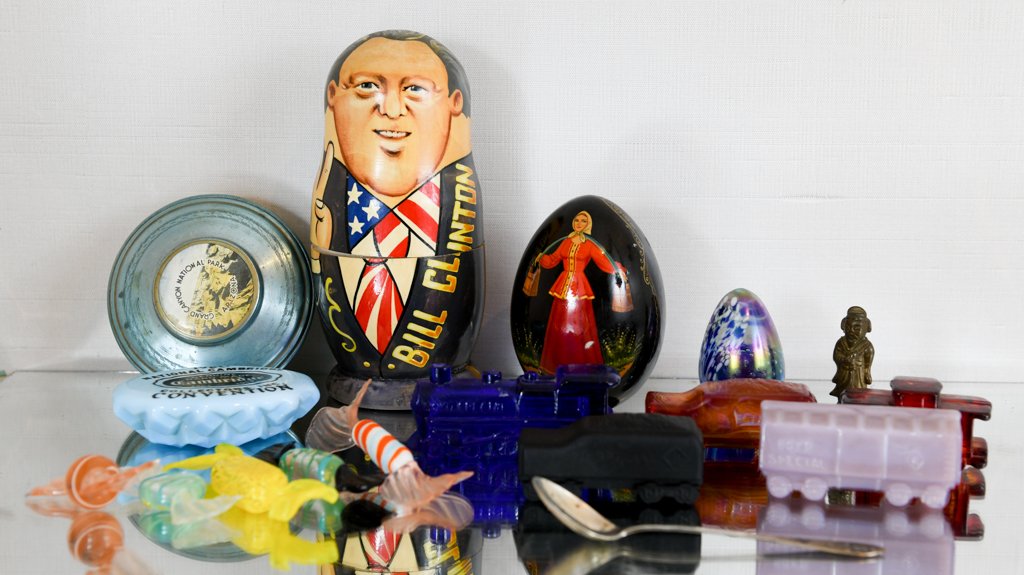 Lot of Art Glass and Collectibles Including Murano and Cambridge (1 of 6)