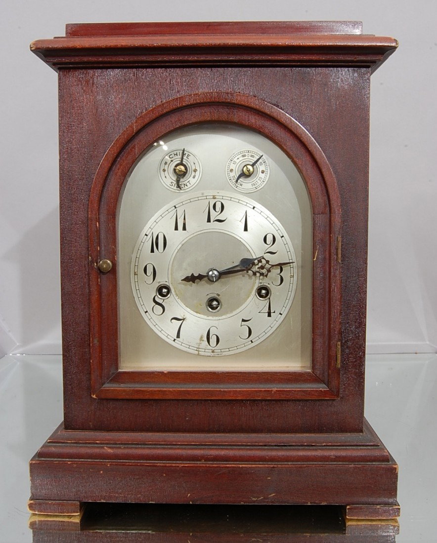 Junghans Bracket clock: Mahogany case with Westminster chimes. Germany 15" t x 11" w Ca. 1900