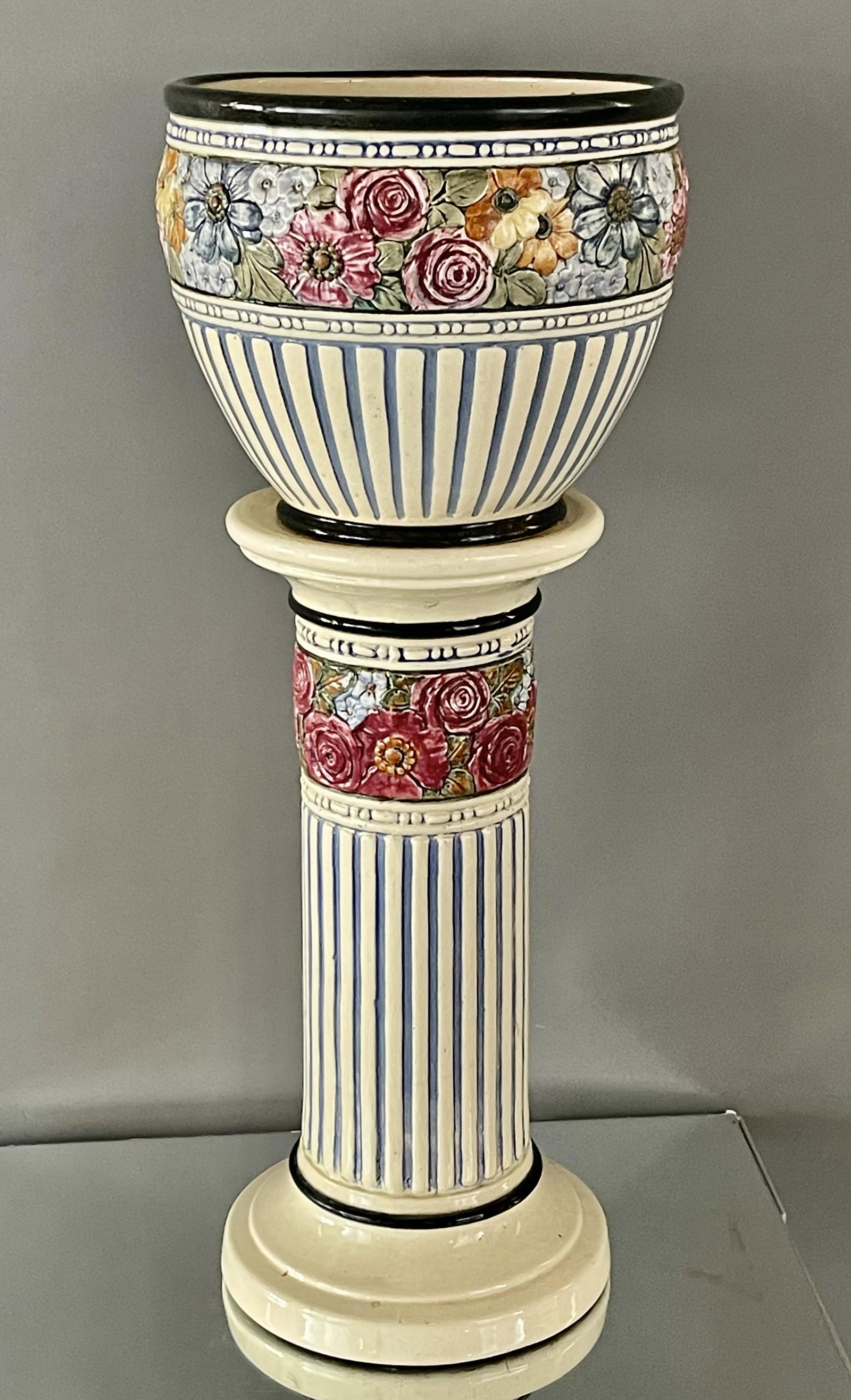Early Weller Jardiniere and Pedestal Zona Pattern (1 of 4)