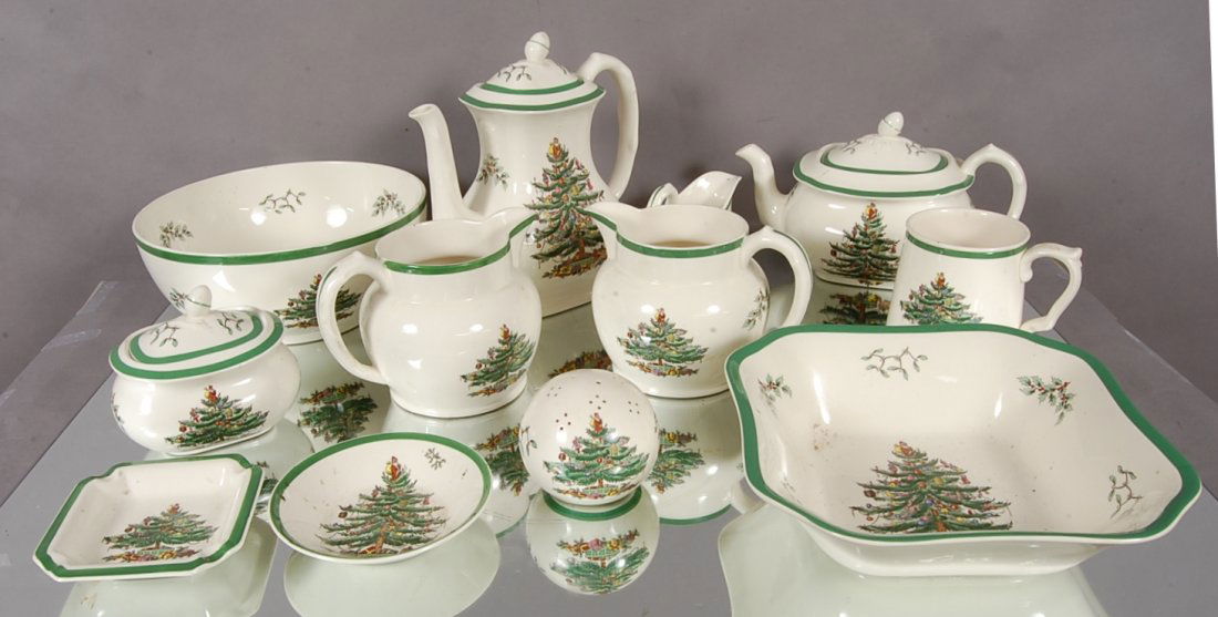 Spode Christmas Tree Serving Set: Ca. 1960