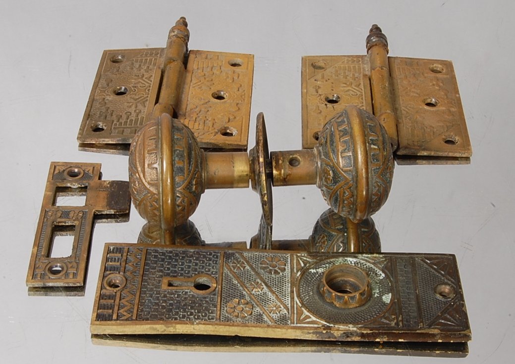 Victorian Brass Door knob set: Ca. 1880