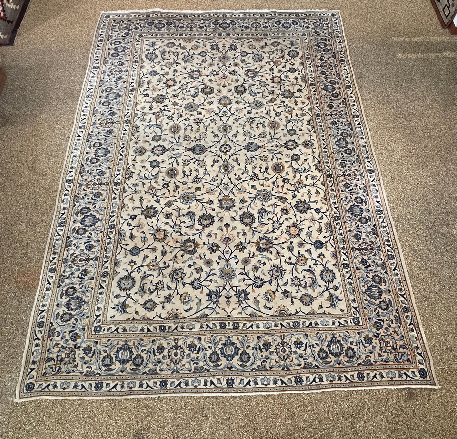 Fine Persian Kashan: Size 9.6'x14.4' Mid Century Hand knotted Vergetable dyed wool.