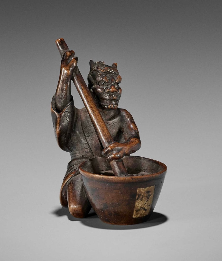 A Fine Wood Netsuke by Shoko Sugunoya (1 of 7)