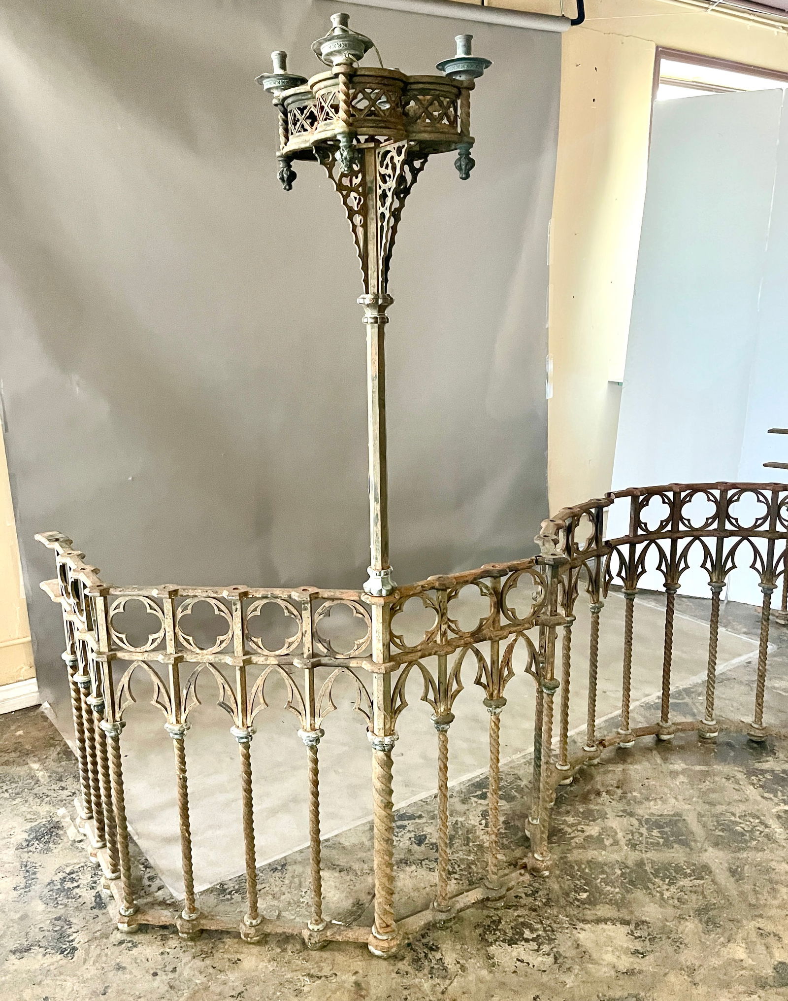 Rare French Gothic Wrought Iron Balcony (1 of 12)