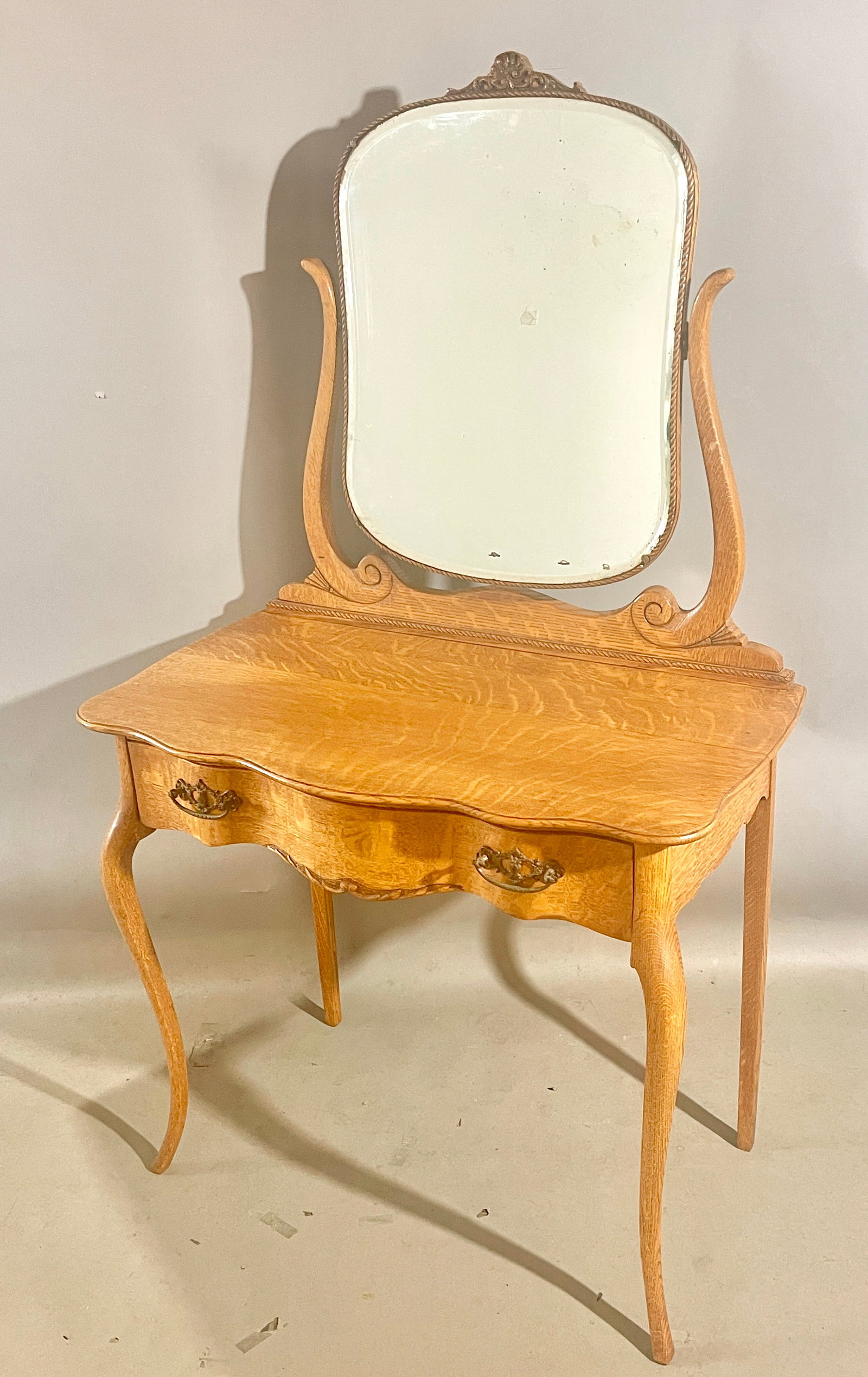 Turn of the Century Ladies Oak Vanity (1 of 2)