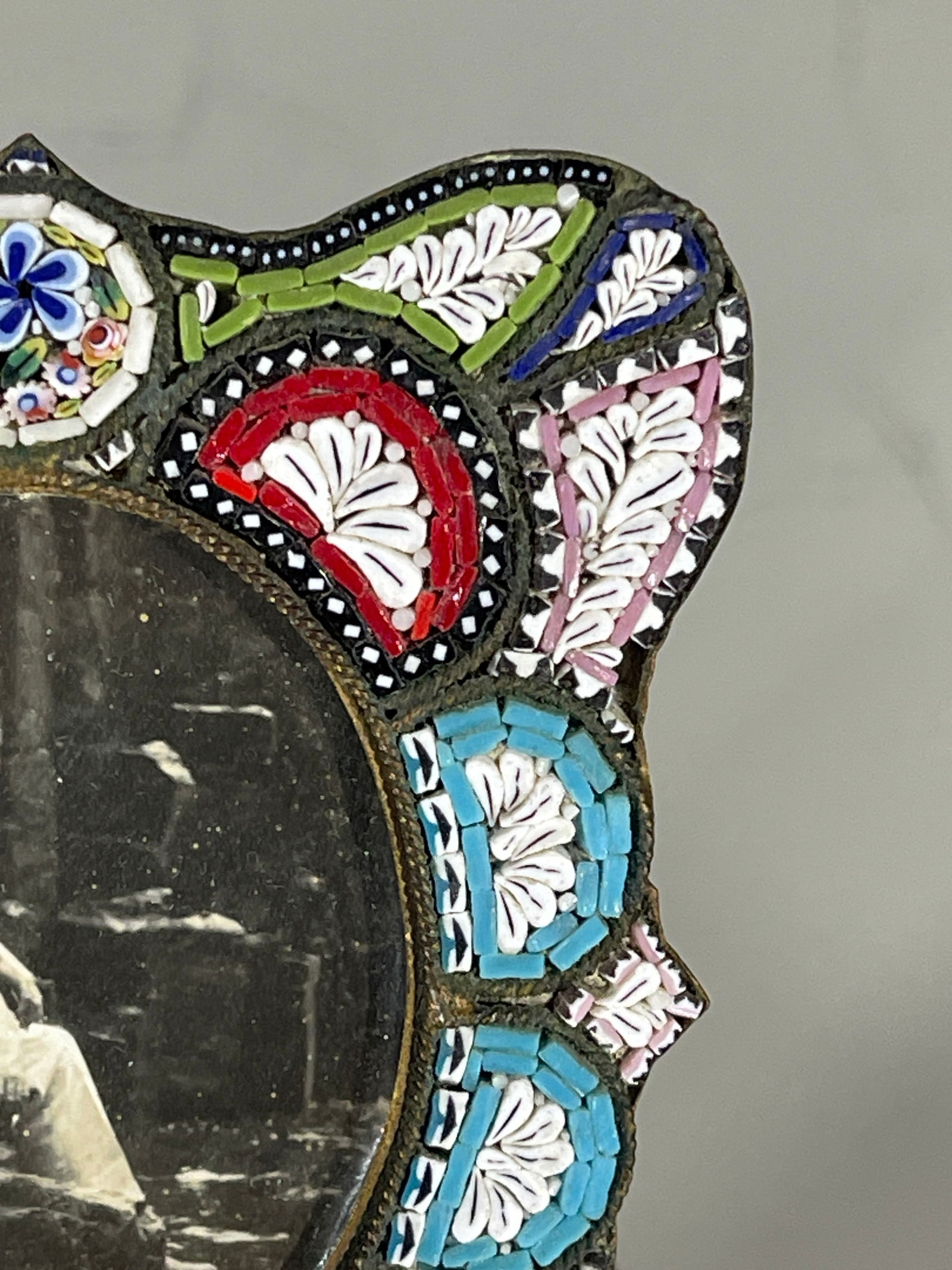 Millefiori Micromosaic Flower Photo Frame (1 of 2)